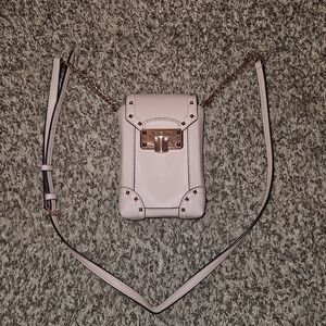 Pale Pink Michael Kors Cellphone Crossbody Rose Gold Hardware